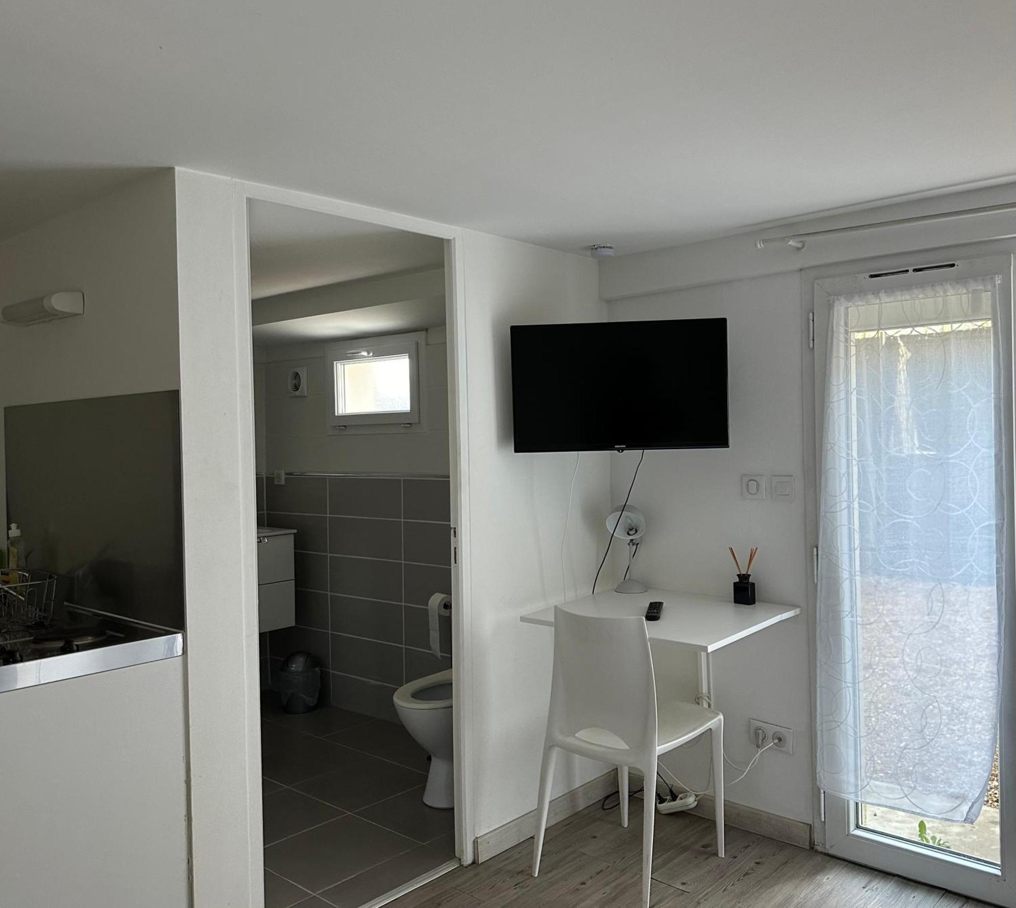 Calme Et Independant Proche Tours Apartment Fondettes